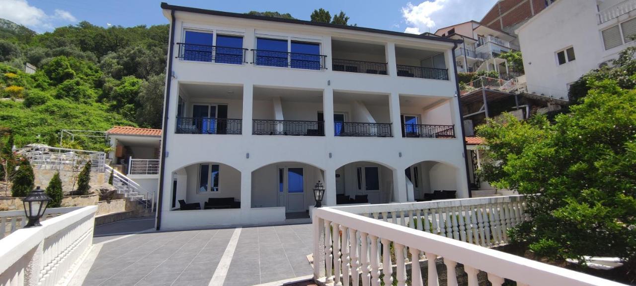 Zoran Apartments Sveti Stefan Exterior foto